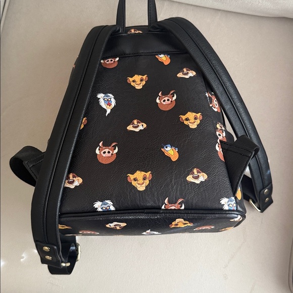 Lion king Loungefly backpack main image 6